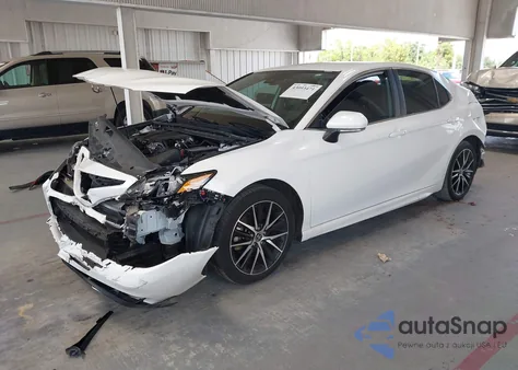 2023 Toyota Camry Se z USA, uszkodzony, nr VIN 4T1G11AK4PU833946